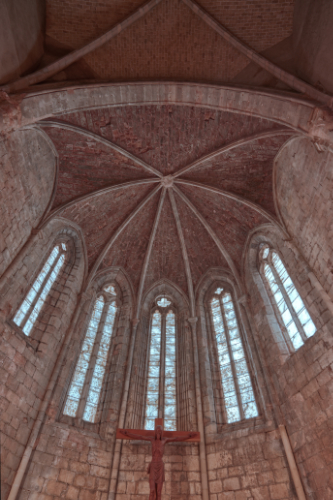 Bóveda e la capilla mayor de la iglesia del monaserio de Benifassa